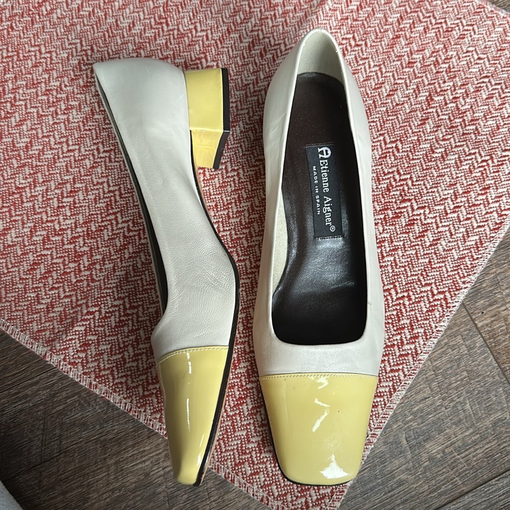 Etienne Aigner Women's Cream and Yellow Pumps - Picture 11 of 15